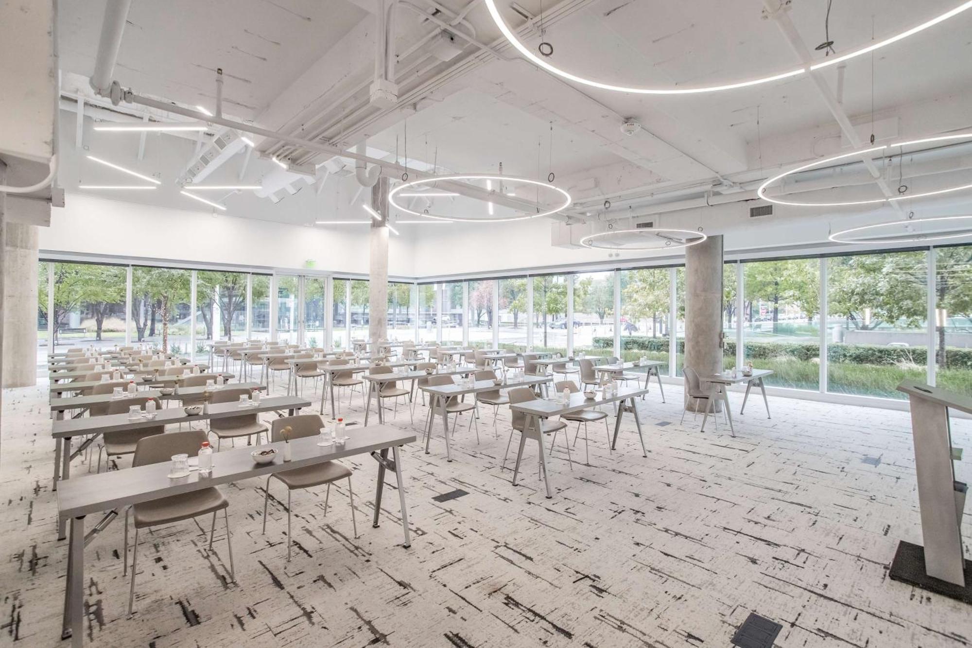 Hall Arts Hotel Dallas, Curio Collection By Hilton Exterior foto