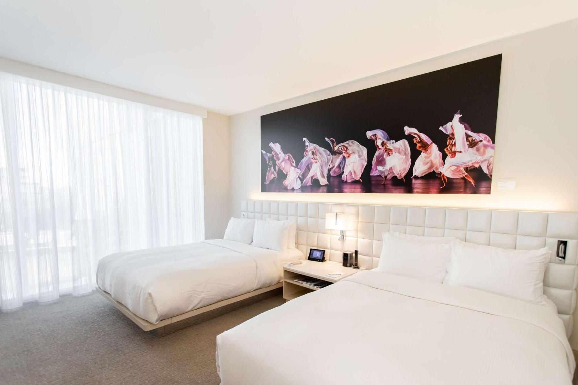 Hall Arts Hotel Dallas, Curio Collection By Hilton Exterior foto